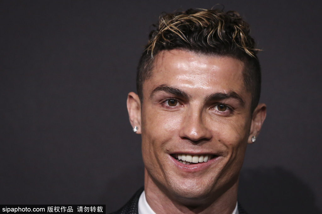 阿拉维斯对阵皇家马德里：西甲第16轮生死之战（阿拉维斯VS皇家马德里：西甲第16轮生死对决）