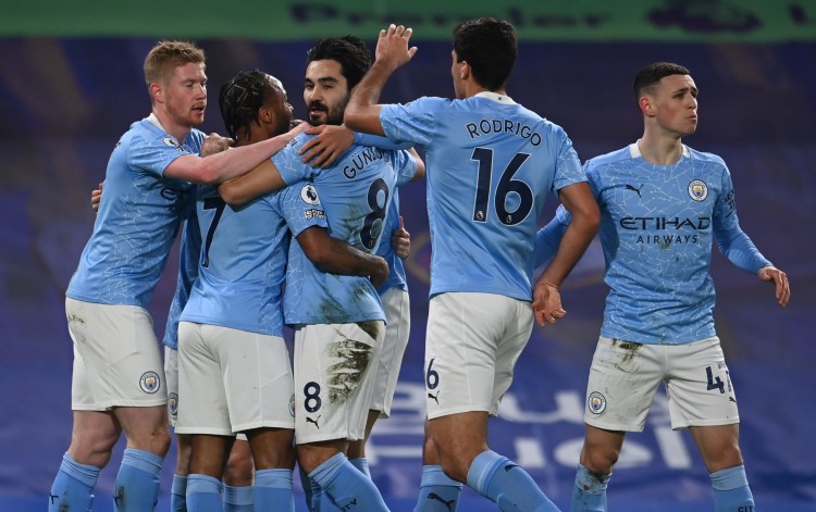 双喜临门，埃斯特旺在职业俱乐部生涯第100场里程碑中破门