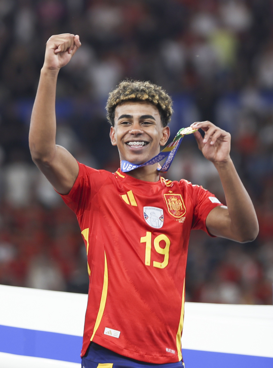 英超半场：达姆斯高、弗莱明造险，布伦特福德0-0伯恩利