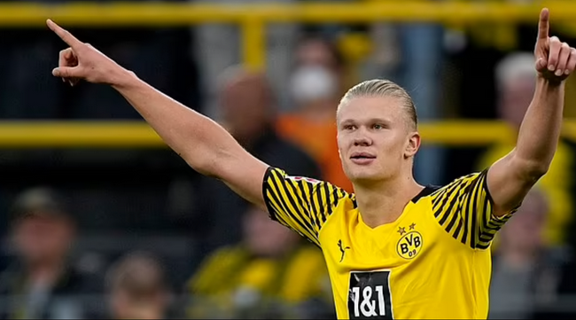 于帕梅卡诺：我对赛季首球很满意，续约与否与钱无关