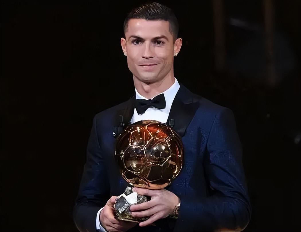 TA：阿隆索帅位暂时安全，输曼城不会让他立刻从皇马下课